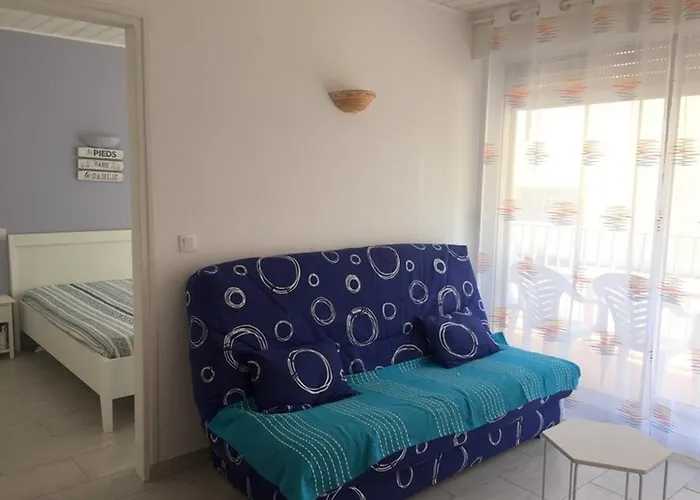 4 Personnes, Proche Avec Parking - Fr-1-837-39