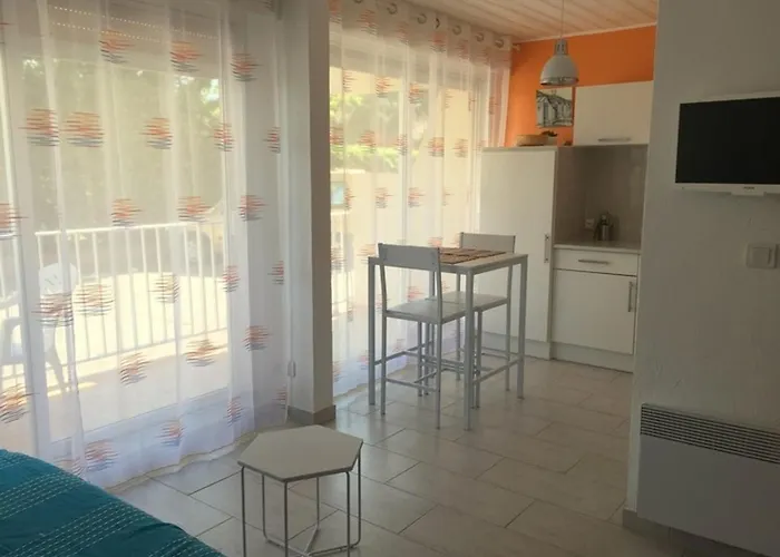 4 Personnes, Proche Avec Parking - Fr-1-837-39 Lägenhet Argelès-sur-Mer